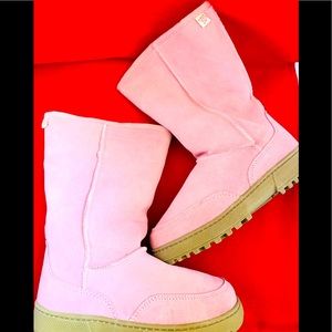 Baby Pink Shearling Lined Ugg-like OP Suede Boots